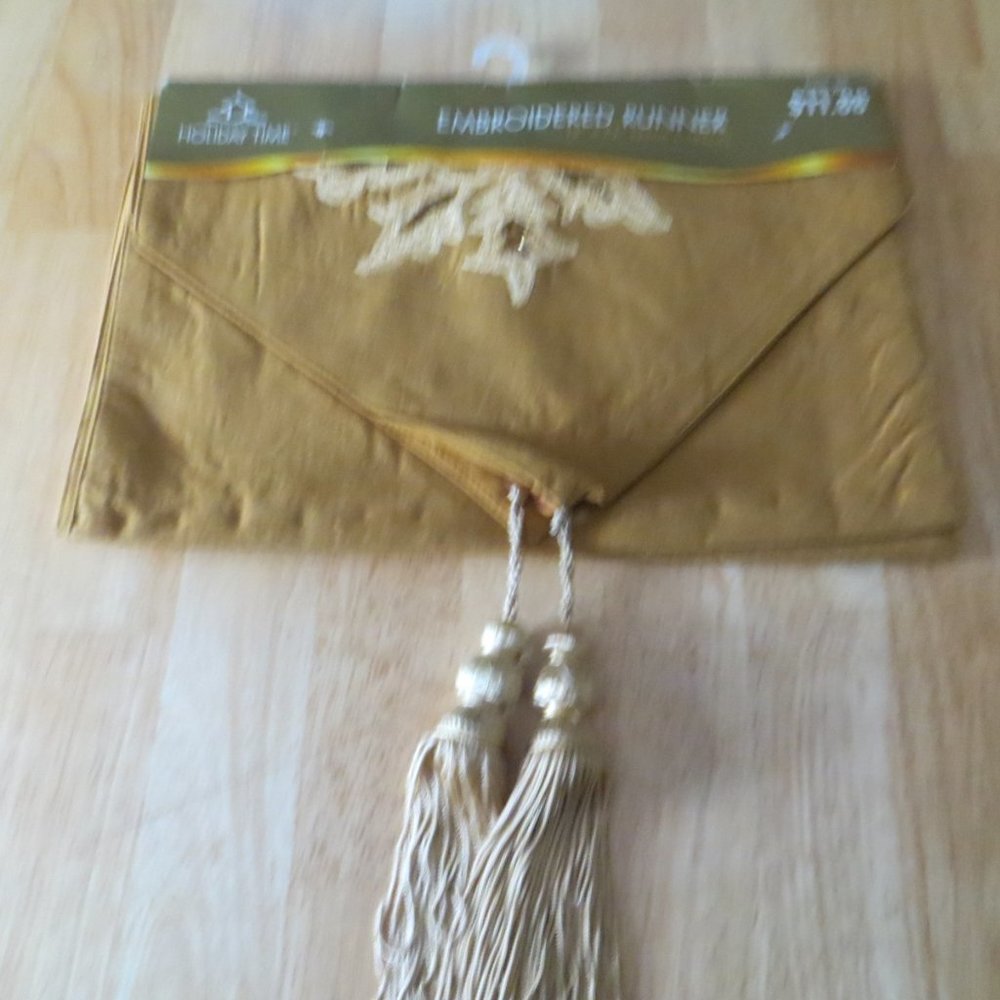 COPY - Festive Table Runner with Removable Tassels, Burgundy, 13 x 72